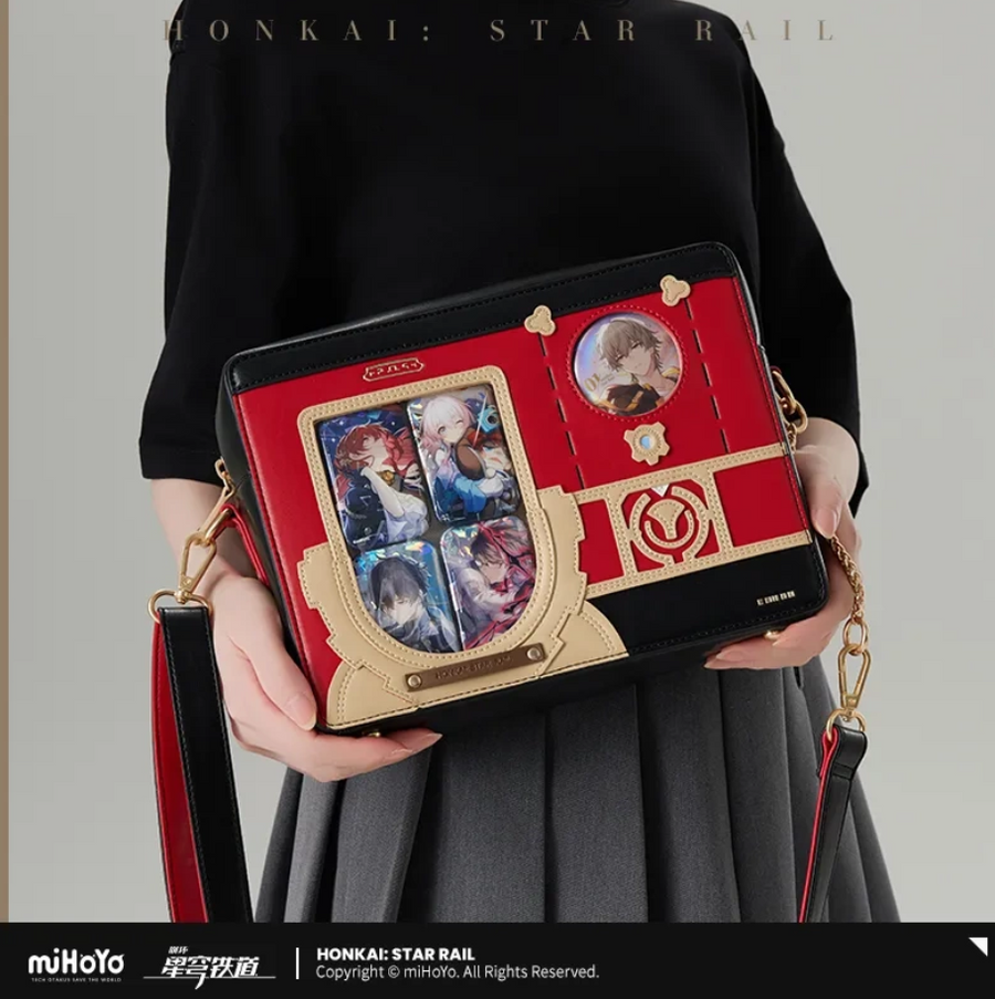 Warp Moment Series Pom-Pom Ita Bag