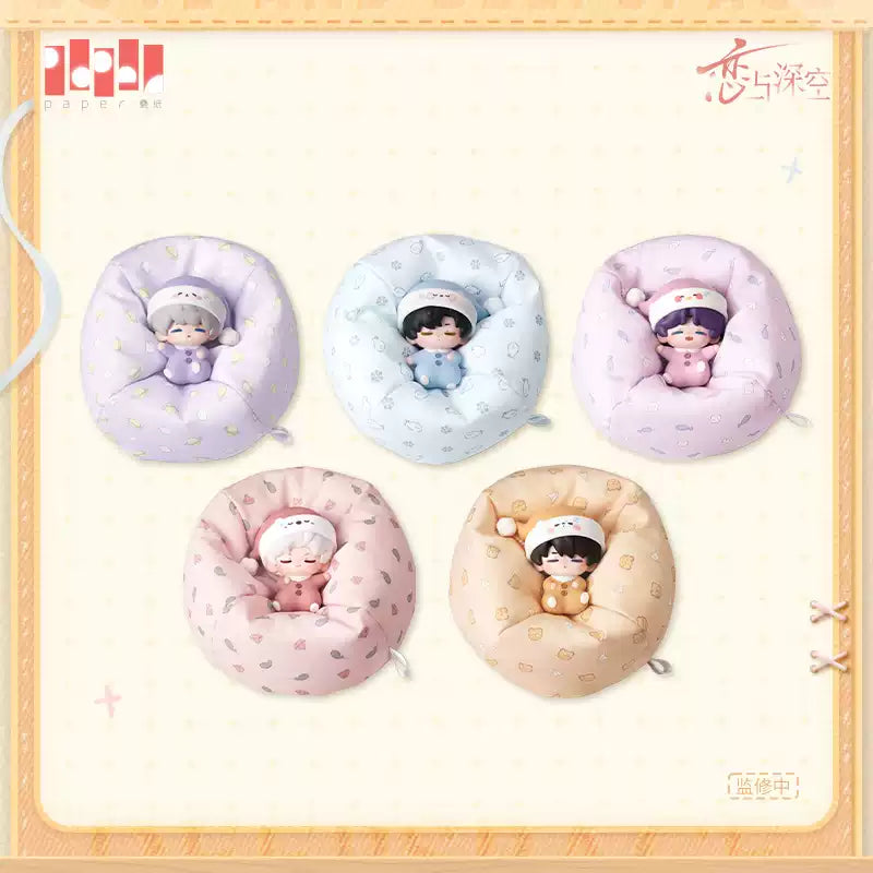 Palm Cozy Sleep Figure, Sweet Weaving Dream